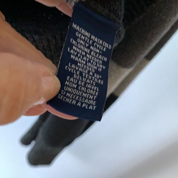 Chaps extra large crewneck sweater various colors of gray and black stripes. - Picture 5 of 8